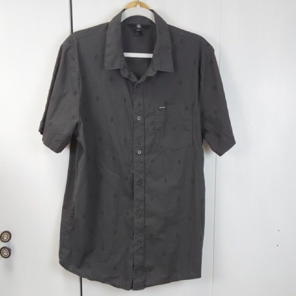 Volcom Men's Gray Shirt Button Down Pocket Neutral Short Sleeves Preppy Sz.XL - Picture 1 of 5
